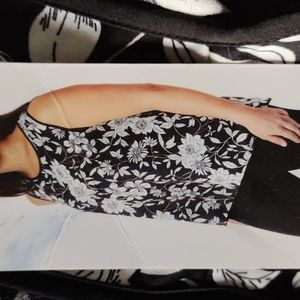 3/$25 NWT Mario Serrani Italy Sleeveless XL & XXL